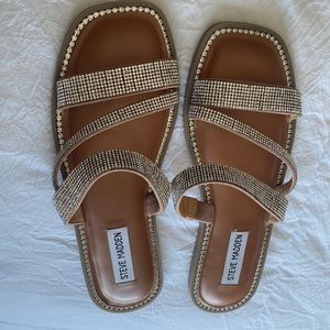 New without box Steve Madden sandal 8.5